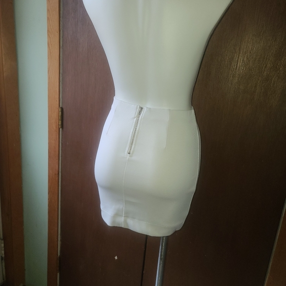 Small pencil skirt business club - Picture 4 of 4